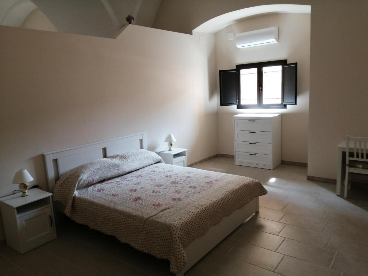 Casa Dell'Arco Apartment โมโนโปลี ภายนอก รูปภาพ